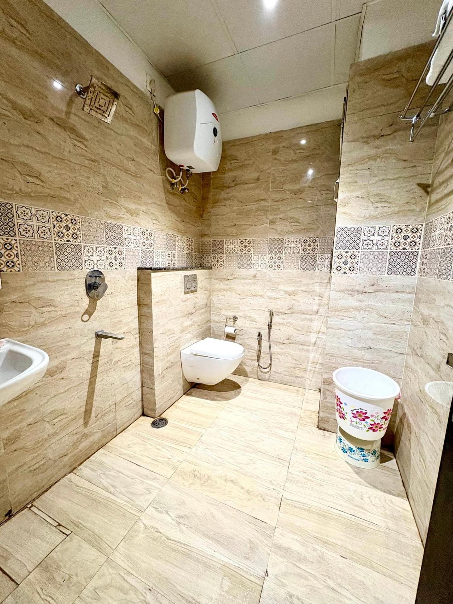 Hotel Northview Park By Lycoris !! Top Rated & Most Awarded Property In Tricity Zirakpur Luaran gambar