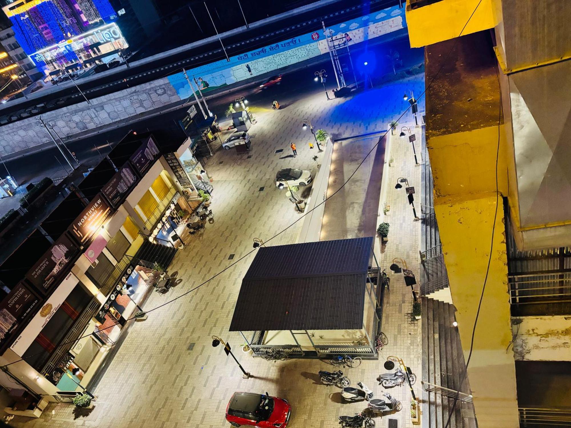 Hotel Northview Park By Lycoris !! Top Rated & Most Awarded Property In Tricity Zirakpur Luaran gambar