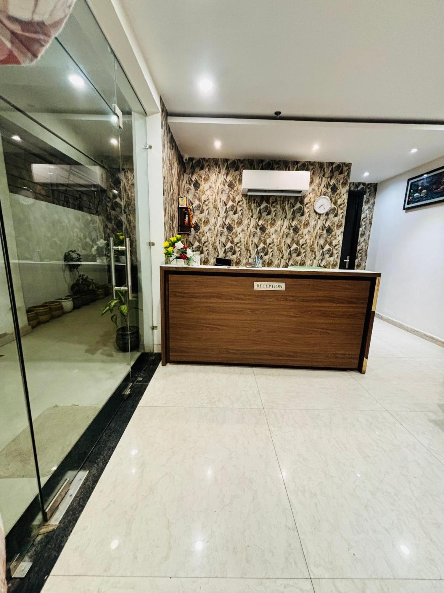 Hotel Northview Park By Lycoris !! Top Rated & Most Awarded Property In Tricity Zirakpur Luaran gambar
