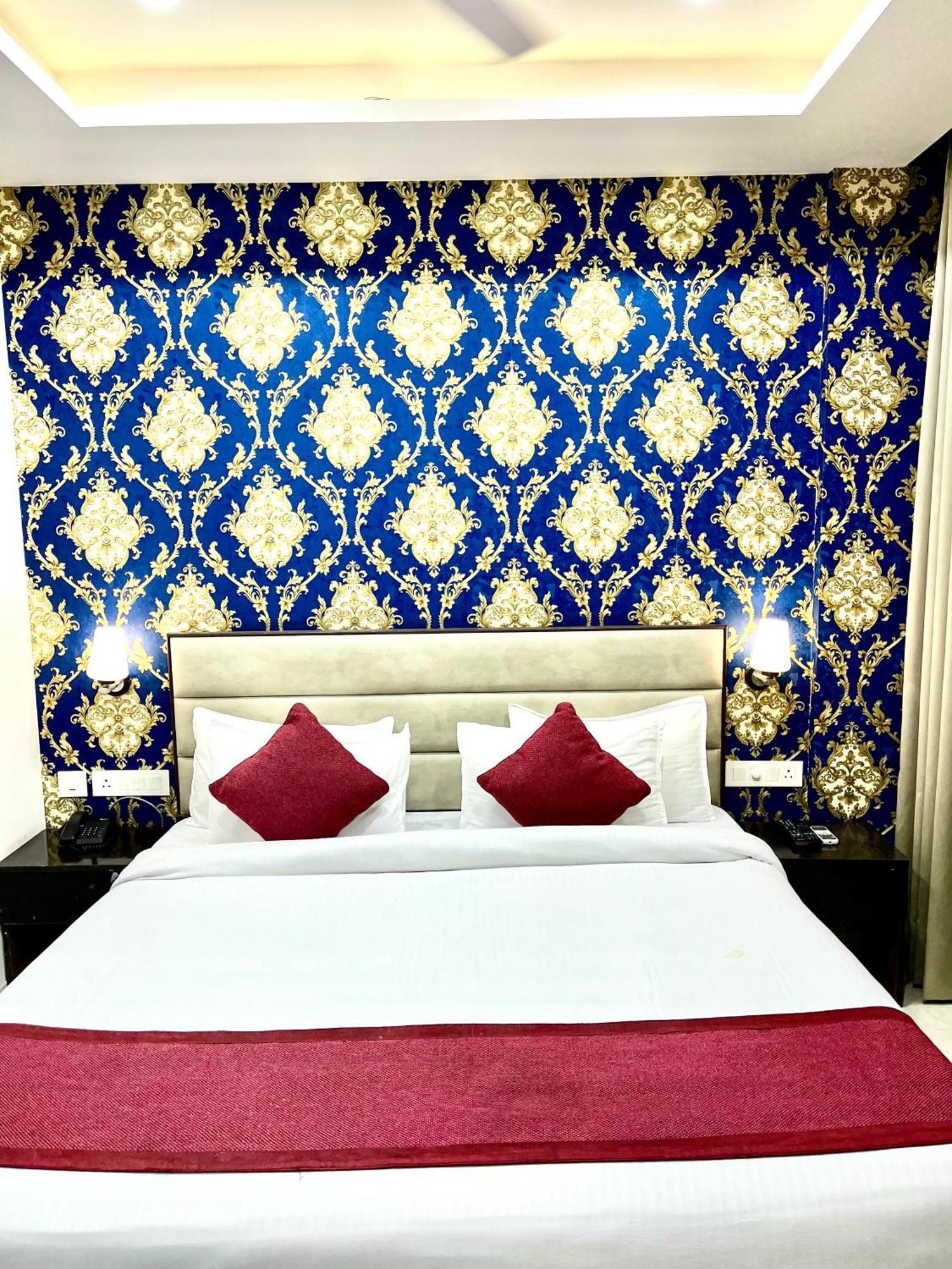 Hotel Northview Park By Lycoris !! Top Rated & Most Awarded Property In Tricity Zirakpur Luaran gambar