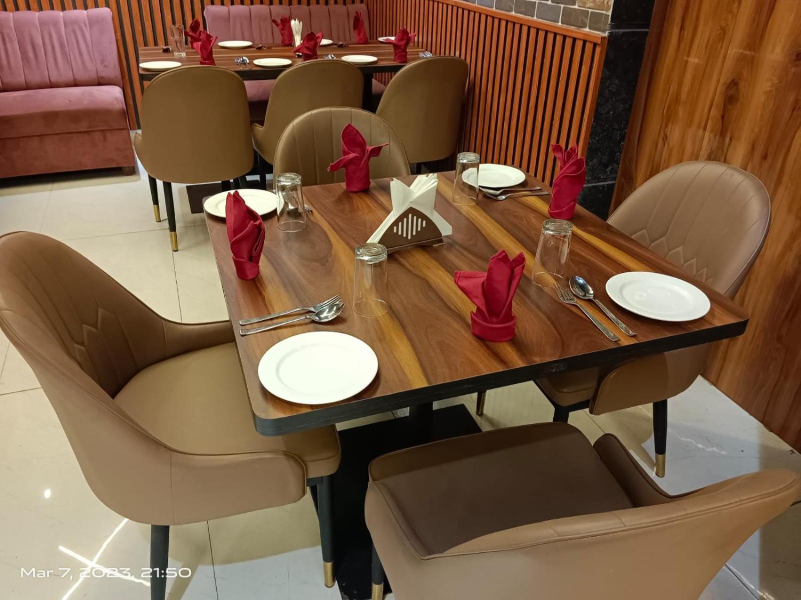 Hotel Northview Park By Lycoris !! Top Rated & Most Awarded Property In Tricity Zirakpur Luaran gambar